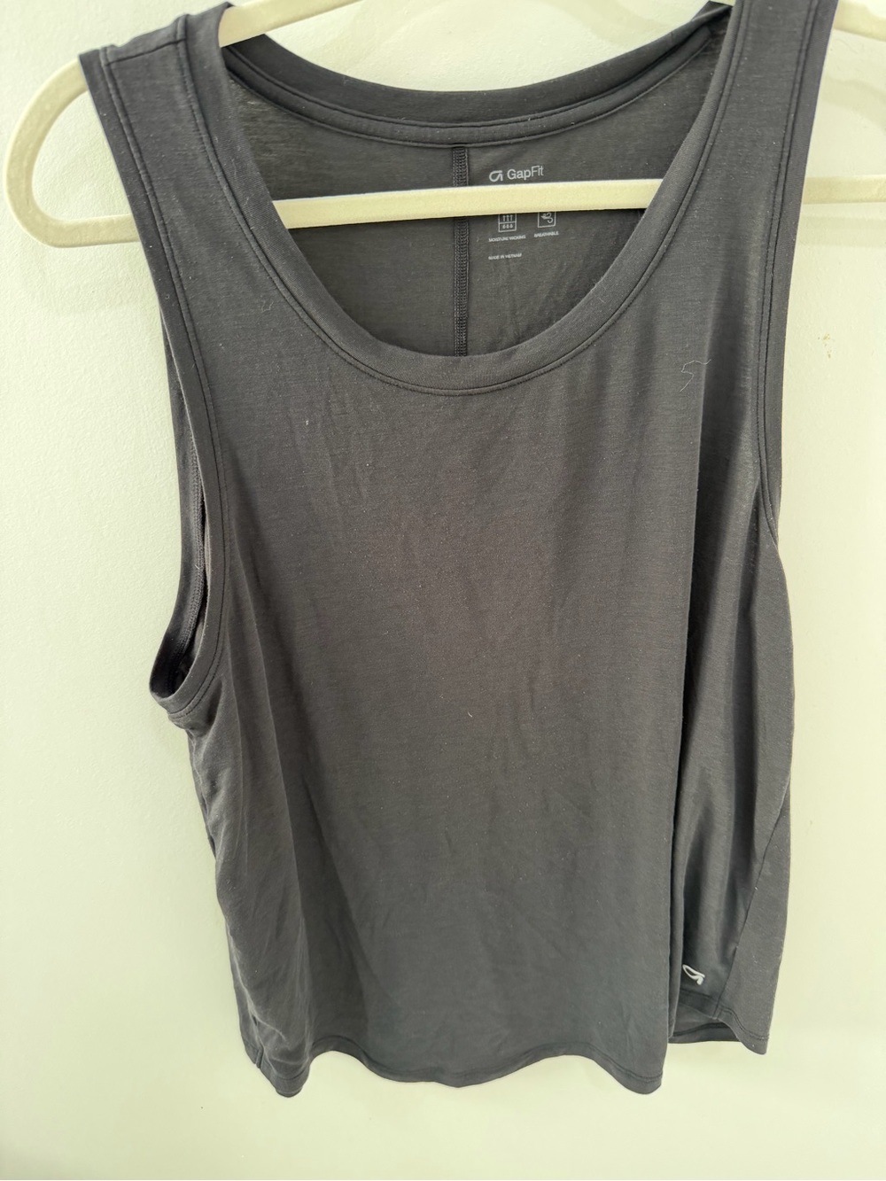 GAP Black Scoop Neck Tank Top